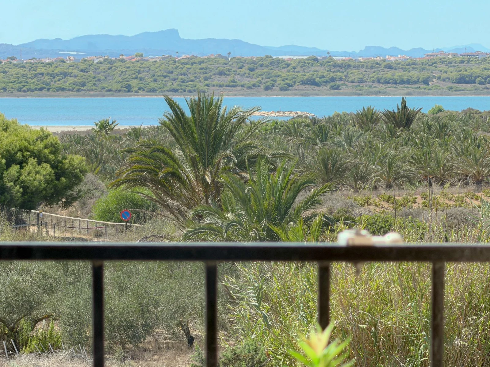 Mieszkanie na sprzedaż – Torrevieja (La Mata), ref RXN116