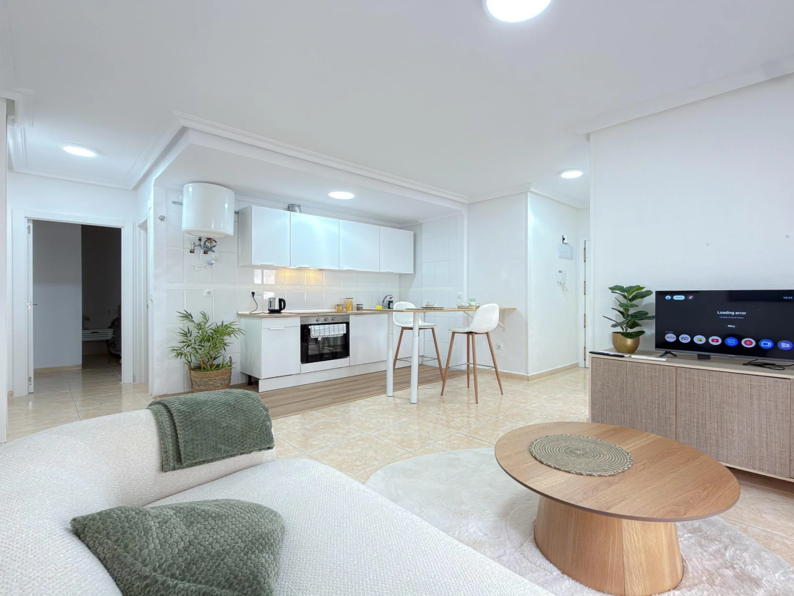 Apartamento en venta – Torrevieja (Playa de los Locos), ref RXN034