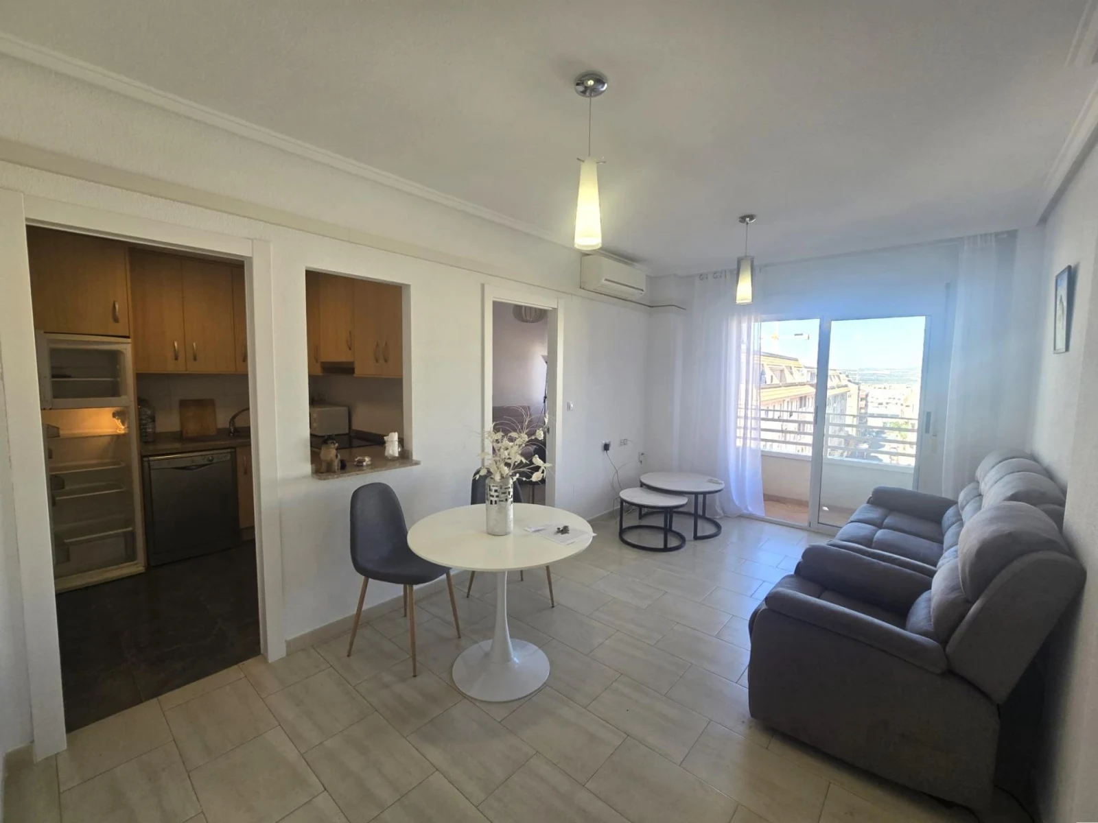 Mieszkanie na sprzedaż – Torrevieja (Centro), ref TP8-00931