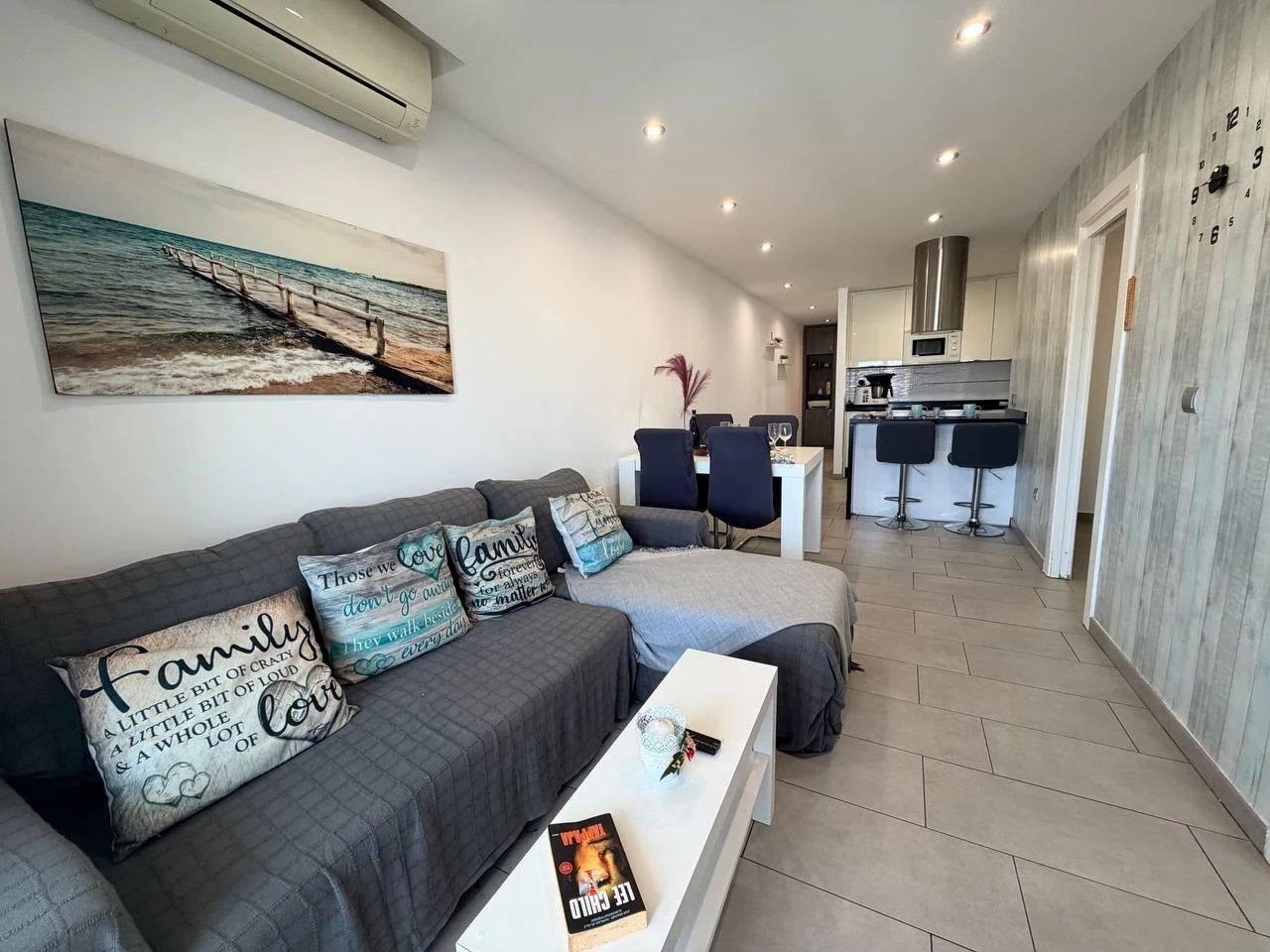 Mieszkanie na sprzedaż – Torrevieja (Centro), ref RP-ERI-01