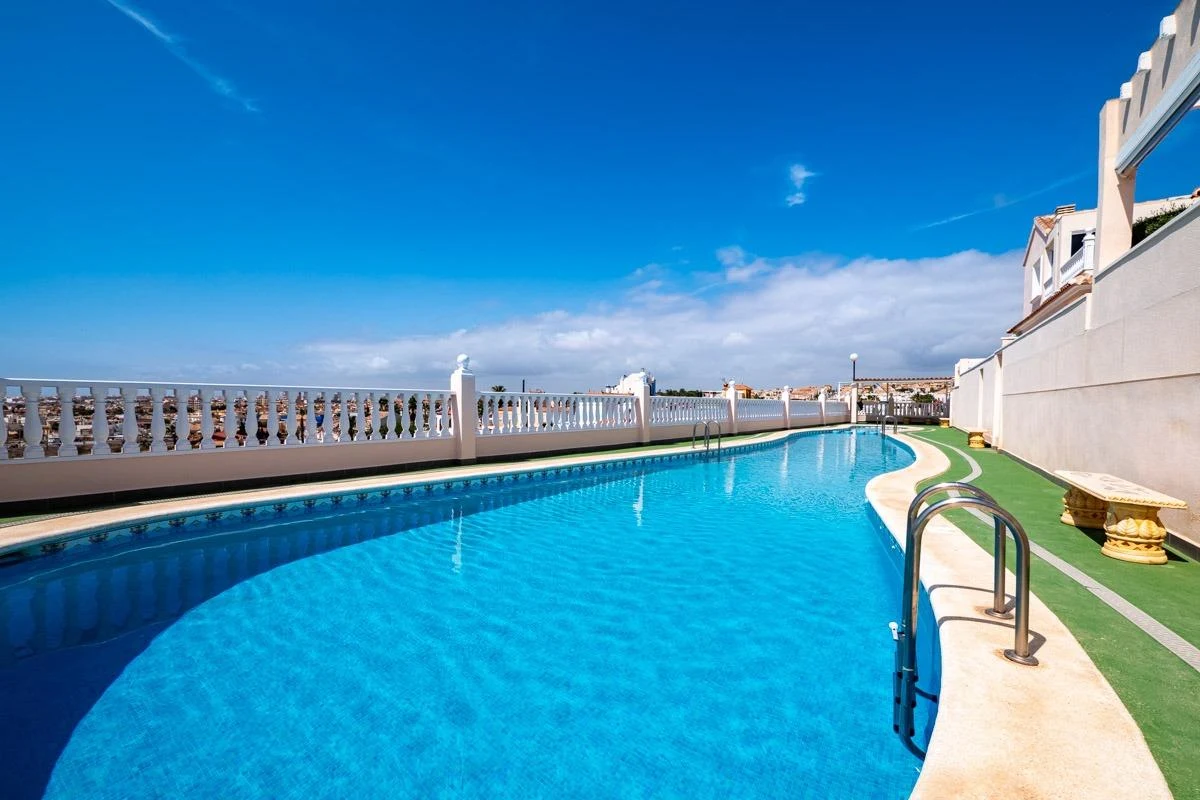 Villa en venta – Torrevieja (Torreblanca), ref TP5235-V